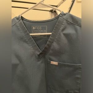 Figs Catarina One-Pocket Scrub Top - Dark Harbor